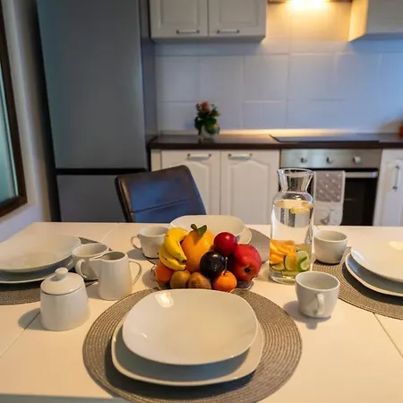 Holiday home Sedra House